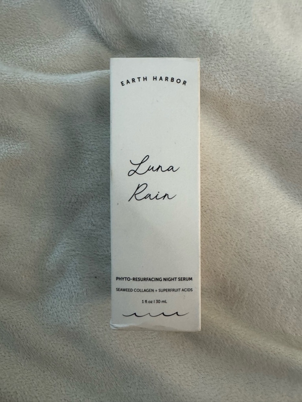 Earth Harbor Luna Rain Phyto-Resurfacing Night Serum - White